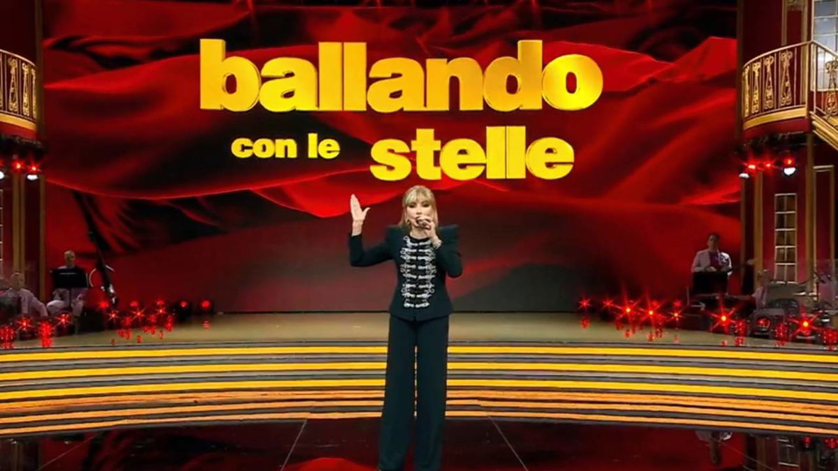 Famosa conduttrice verso Ballando con le Stelle: “Amo le avventure” article-post