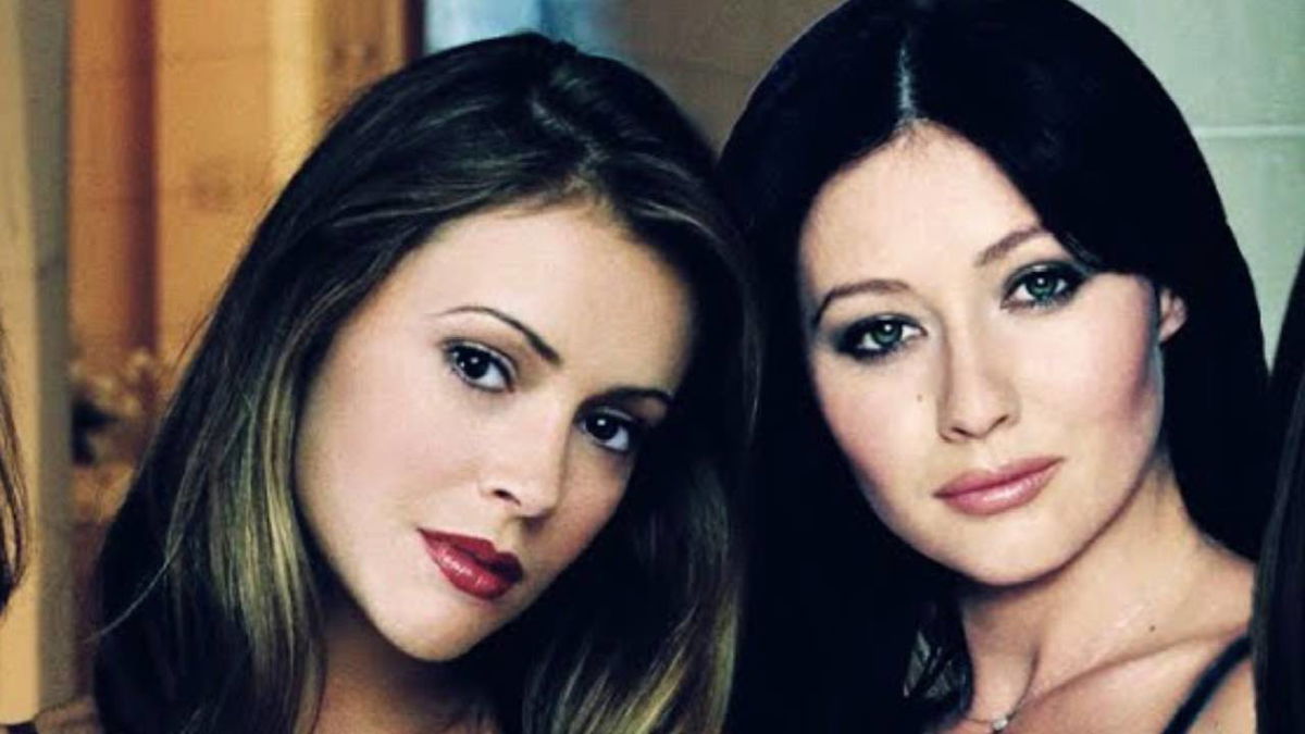 Alyssa Milano ricorda Shannen Doherty e scoppia la polemica article-post