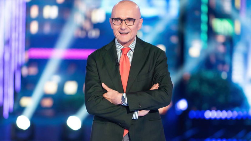 Attore internazionale tra i vip del Grande Fratello: come mai è saltato all’ultimo article-post
