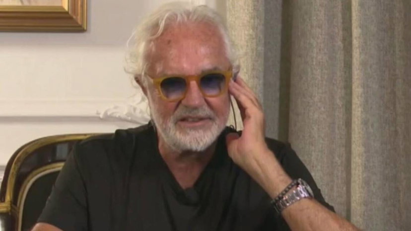 Flavio Briatore fa esplodere una polemica, scontro in diretta: “Cafone” preview