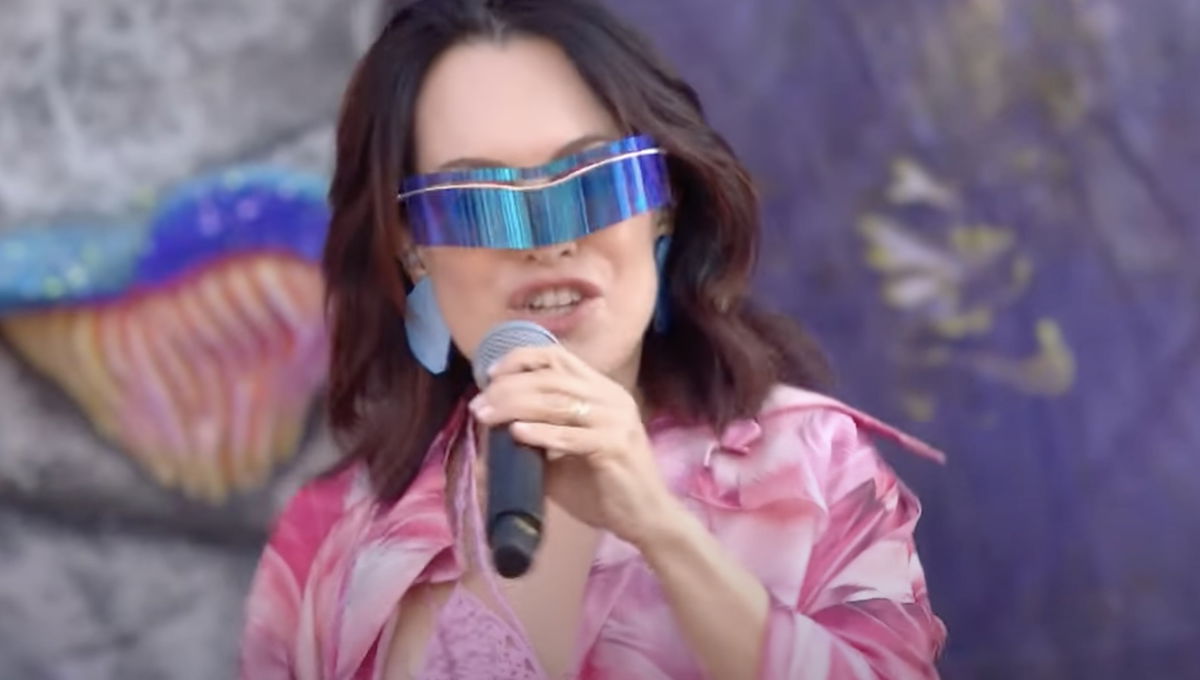 Alexia rinasce col remix di Uh La La La: “Nel 2000 ho avuto un crollo” article-post