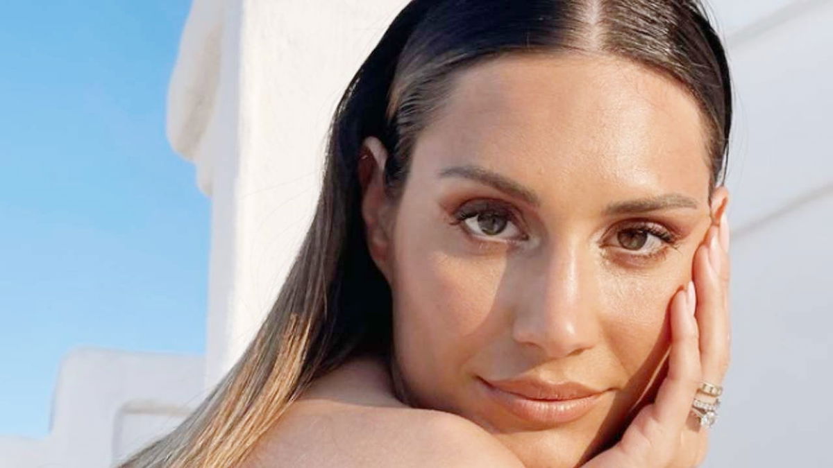 Beatrice Valli risponde a Selvaggia Lucarelli che l’aveva presa in giro: “Mi scuso” article-post