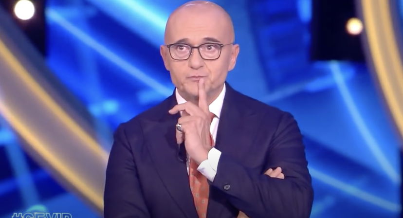 Imitatore si candida per entrare al Grande Fratello: “Questo è il mio appello” article-post