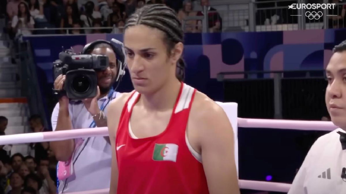 Colleghe pugili di Imane Khelif la difendono: “È donna, non è imbattibile! Odio ridicolo” article-post