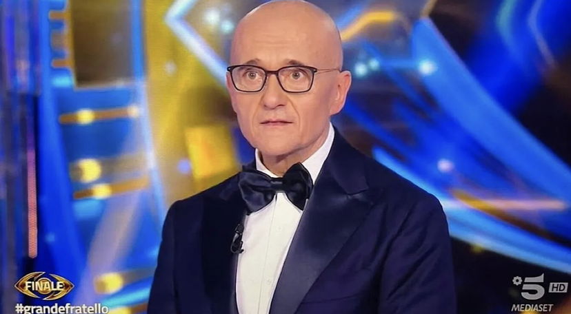 Alfonso Signorini conferma la prima concorrente della nuova edizione del Grande Fratello preview