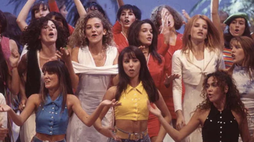 Morta ragazza di Non è la Rai a causa di un incidente automobilistico preview