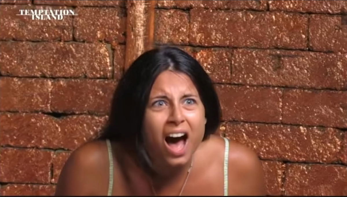 Anna, furia contro Alfred a Temptation Island, i video article-post
