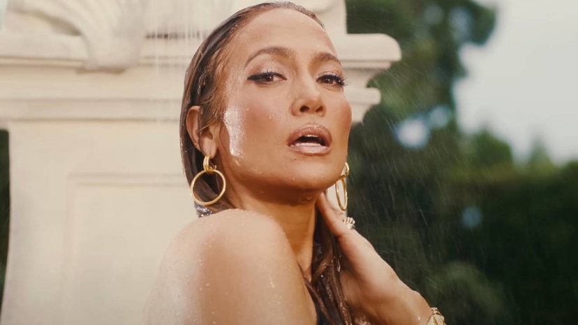Jennifer Lopez al lavoro ad un nuovo album con un tema molto preciso preview