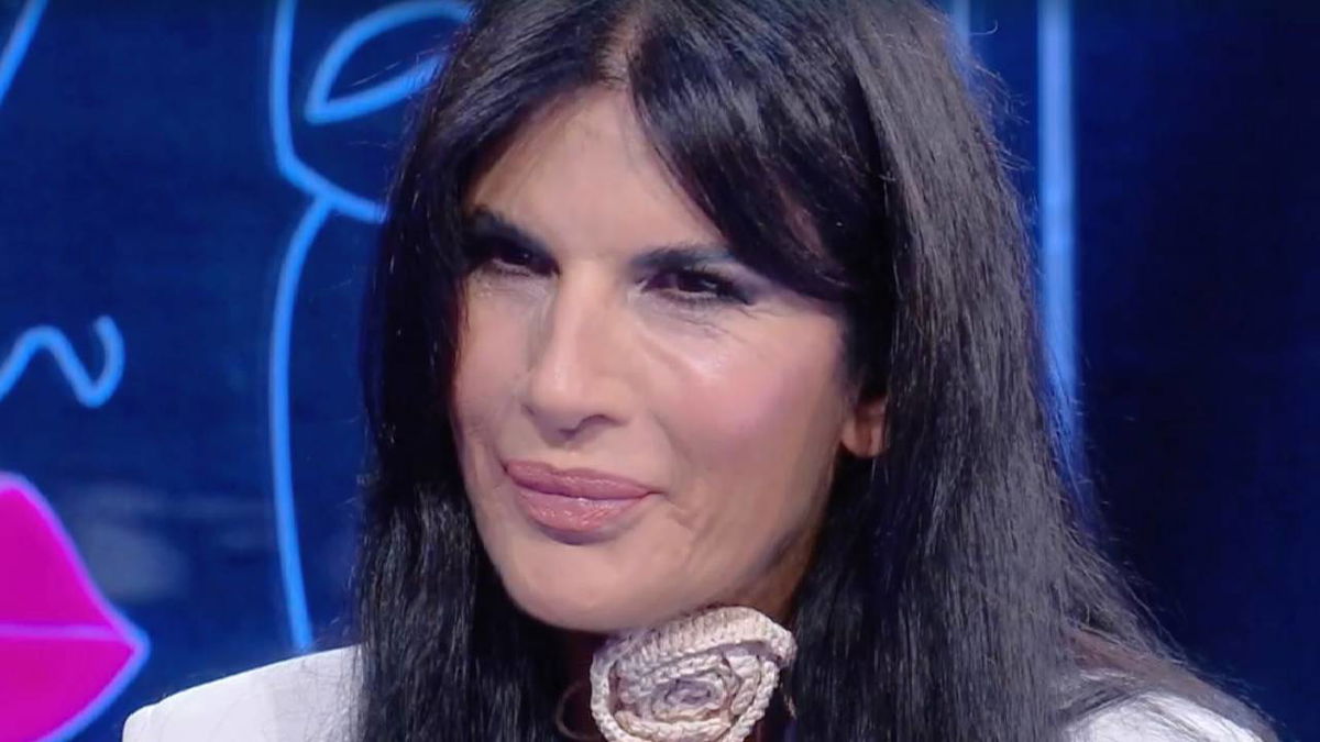 Pamela Prati in lacrime in tv: “Dolore disumano, non l’avevo mai rivelato” article-post