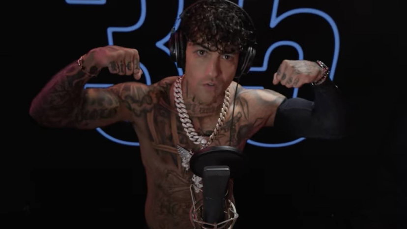 Tony Effe dissing contro Fedez: “Fai beneficenza ma sei un viscido, Chiara mi adora”, la reazione di lui preview