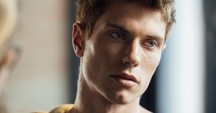 Benjamin Mascolo si confida ai fan: “Ho scoperto di essere autistico” preview