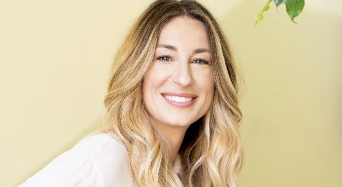 Mia Ceran al debutto a TvTalk: “Cosa mi ha detto Massimo Bernardini” article-post