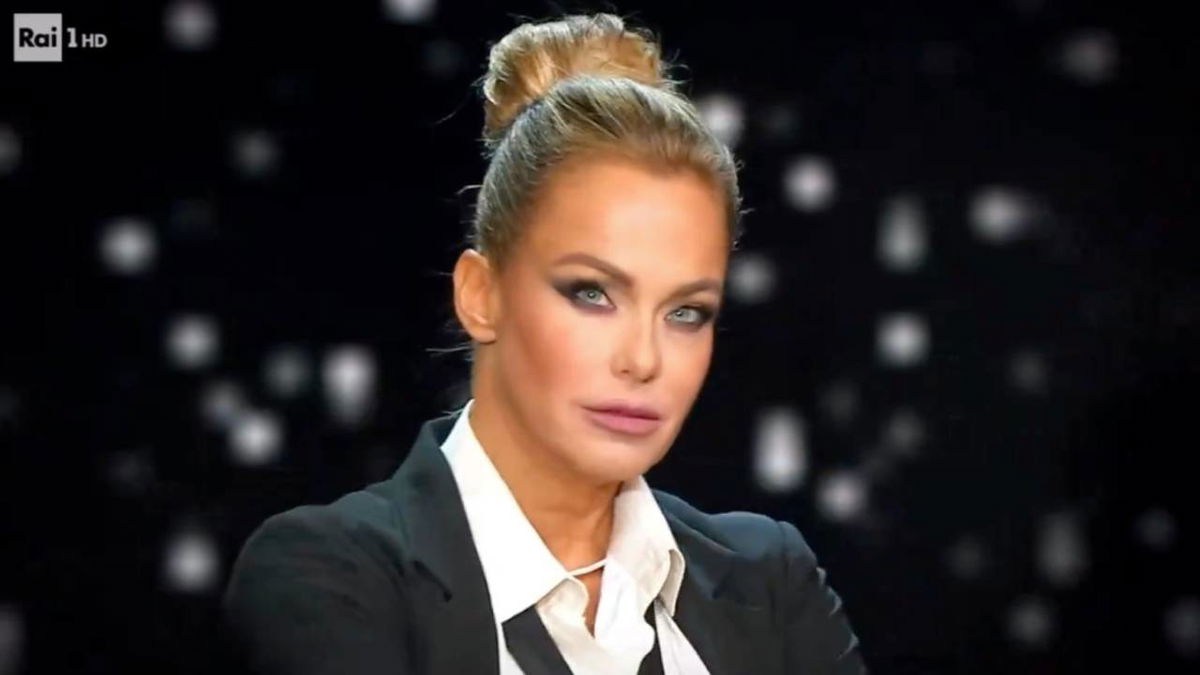 Nota presentatrice critica Sonia Bruganelli in diretta: “Non mi piace” article-post