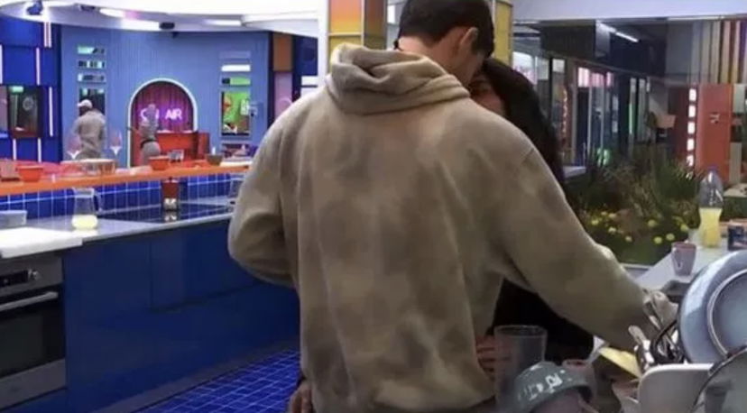 Shaila conferma di aver fatto l’amore con Lorenzo: “Ho ascoltato il mio cuore” preview