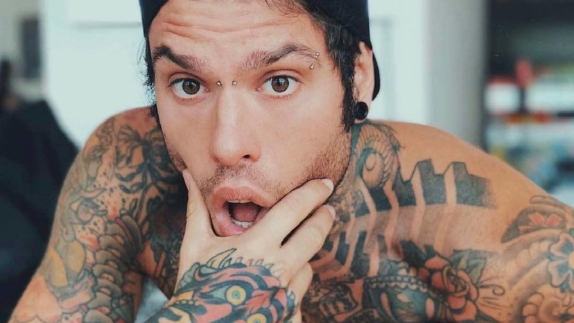 Vittoria, ecco chi è la nuova fidanzata di Fedez: “Fidanzamento in famiglia” preview