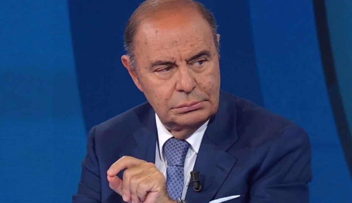 Bruno Vespa polemico con la Rai: “Ho abbandonato la celebrazione” article-post
