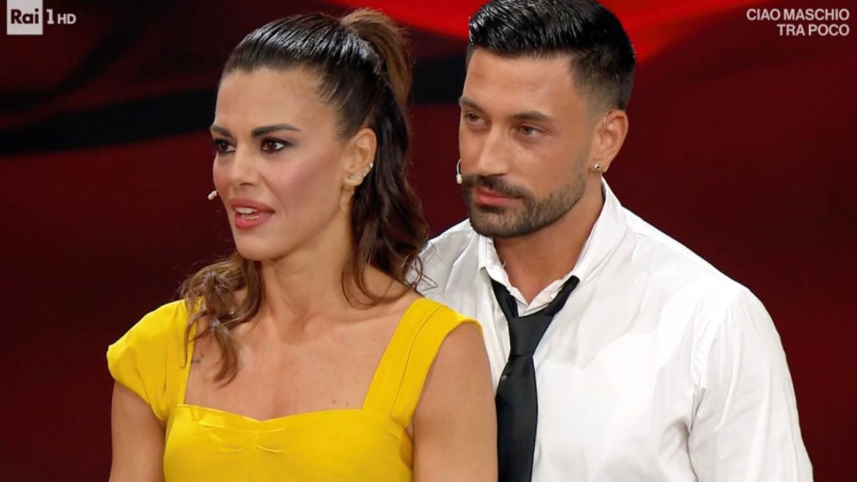 Ex ballerina di Ballando su Pernice e Guaccero: “Una coppia? Sapevo altro” article-post