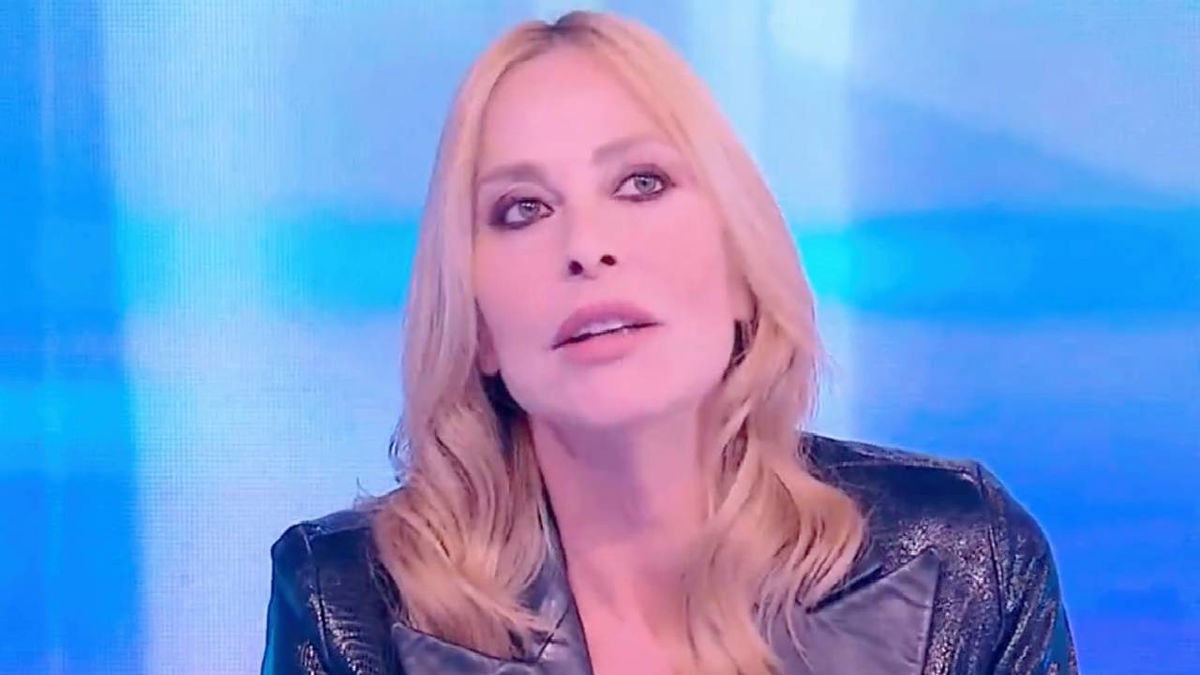 Stefania Orlando smaschera un gieffino: “Illude e prende energie” article-post