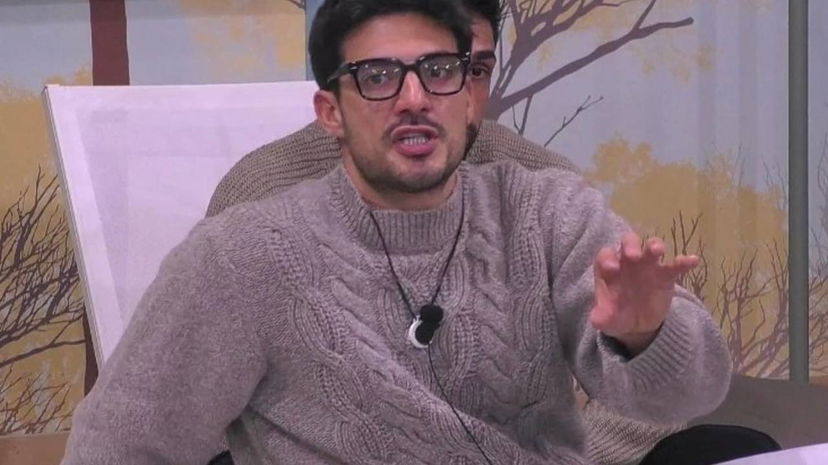 FuoriLorenzo, la polemica contro Spolverato per altri due episodi strani preview