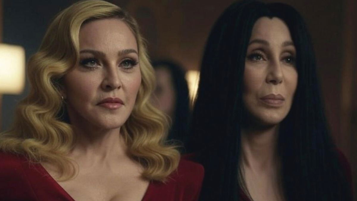 Cher minaccia di lasciare un’intervista quando nominano Madonna article-post