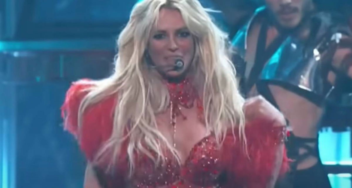 Britney Spears fa preoccupare i fan, ma Las Vegas annuncia il suo ritorno article-post
