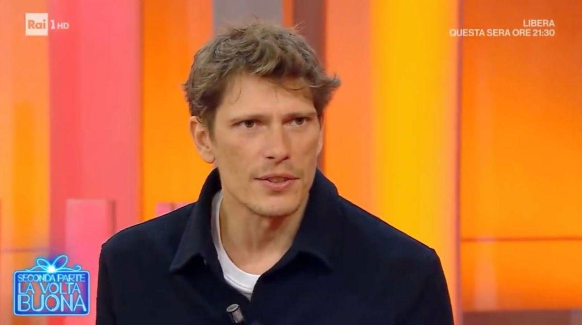 Matteo Martari: il botta e risposta su Emma con Caterina Balivo lo manda in confusione article-post