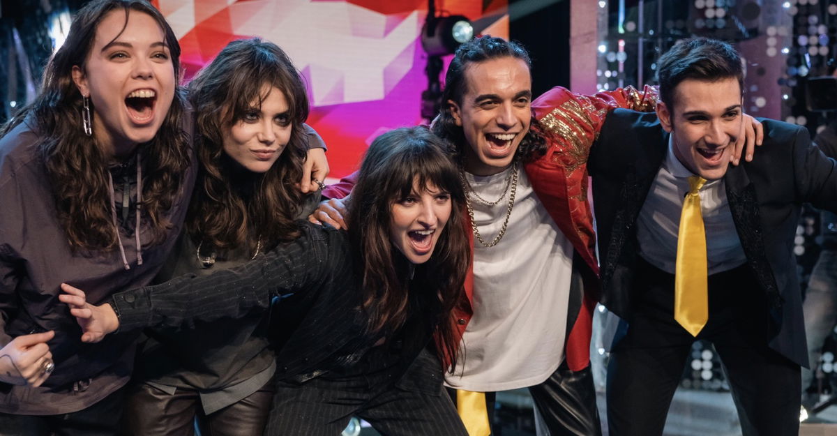 Vale Lp e Lil Jolie, Angelica Bove e Questo e Quello superano le semifinali di Sanremo Giovani: chi è stato eliminato article-post