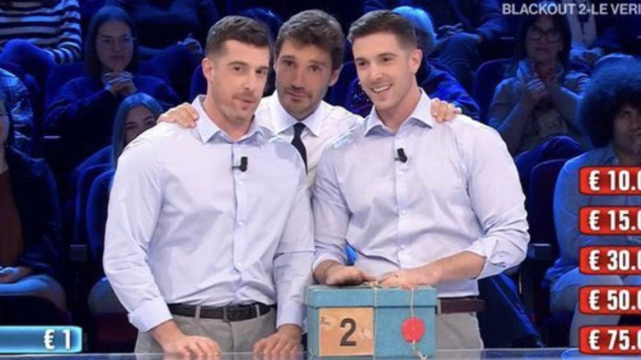 Affari Tuoi, Alessandro e Andrea tra vincita e colpo di scena finale