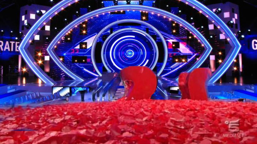 Dichiarazione d’amore al GF: “Mi piaci, vorrei conoscerti fuori” preview