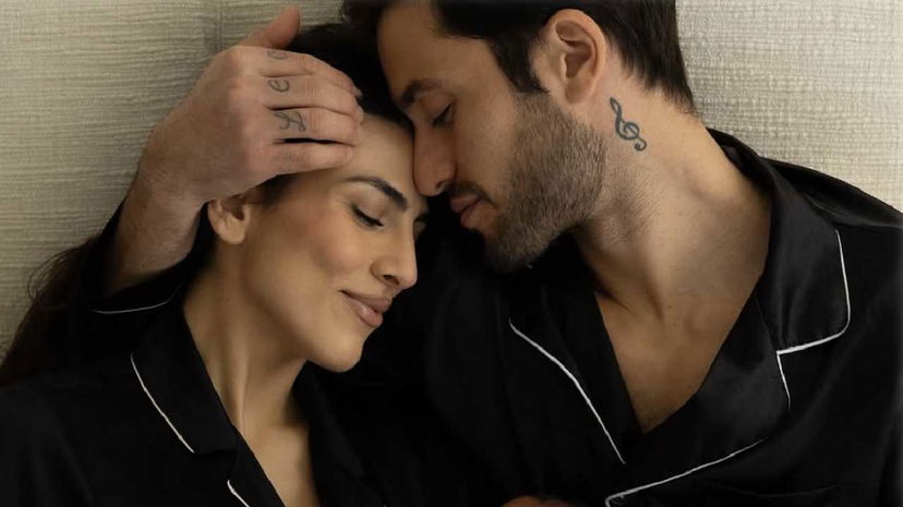 Giulia Salemi ha partorito, ecco la prima foto del figlio Kian Salemi Pretelli preview