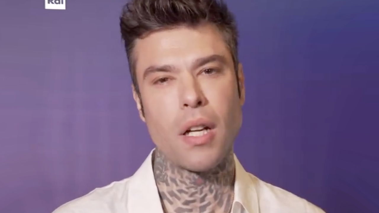 Battito di Fedez: testo e vero significato del brano di Sanremo