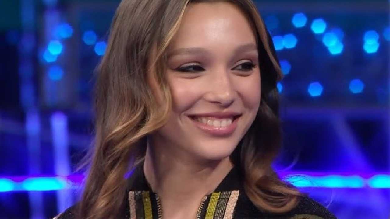 Sarah Toscano: “Cosa mi ha detto Maria De Filippi su Sanremo”