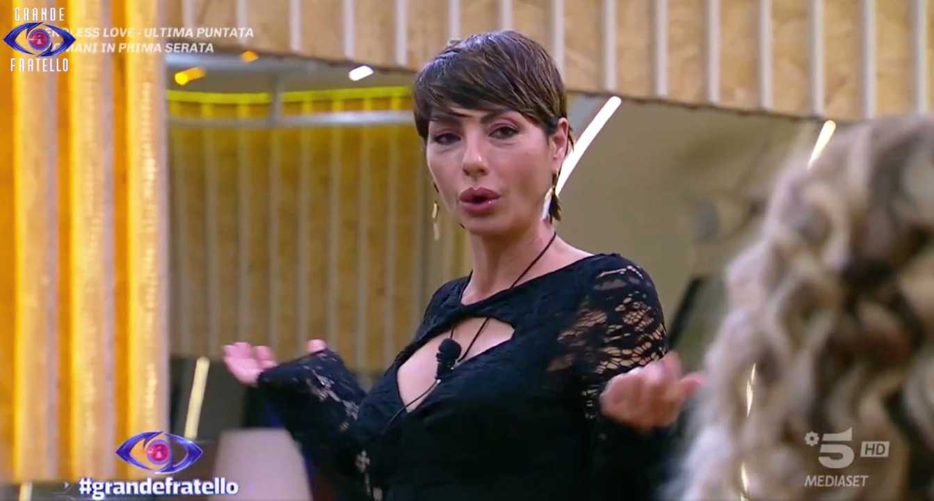 Ilaria Galassi si è ritirata dal Grande Fratello