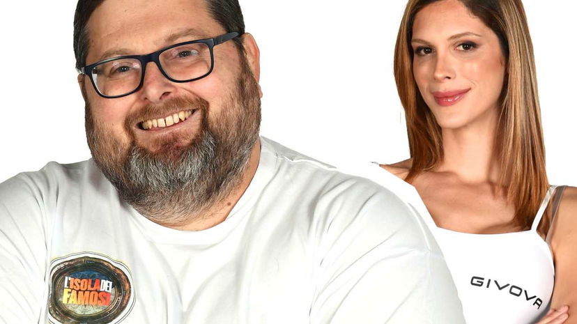 Adinolfi sulla modella trans Carly: “Il disprezzo lo subisco io, non lei” preview