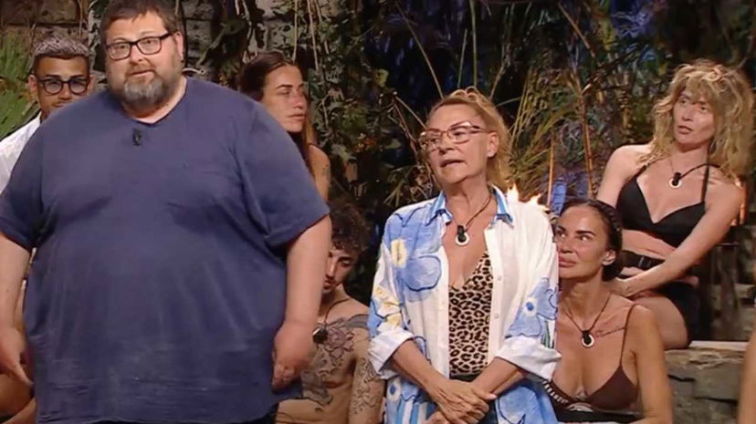 Mario Adinolfi si offende per la parole di Loredana Cannata che risponde: “Mi stai minacciando?” preview