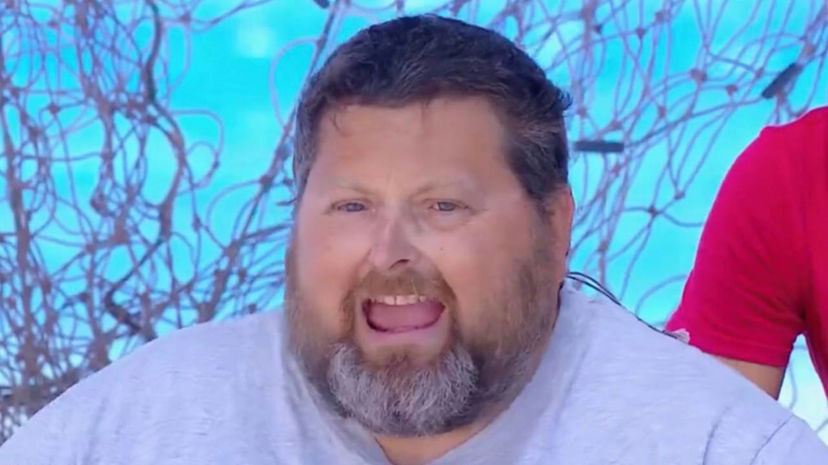 Mario Adinolfi sbotta contro L’Isola dei Famosi (e Simona Ventura?) preview