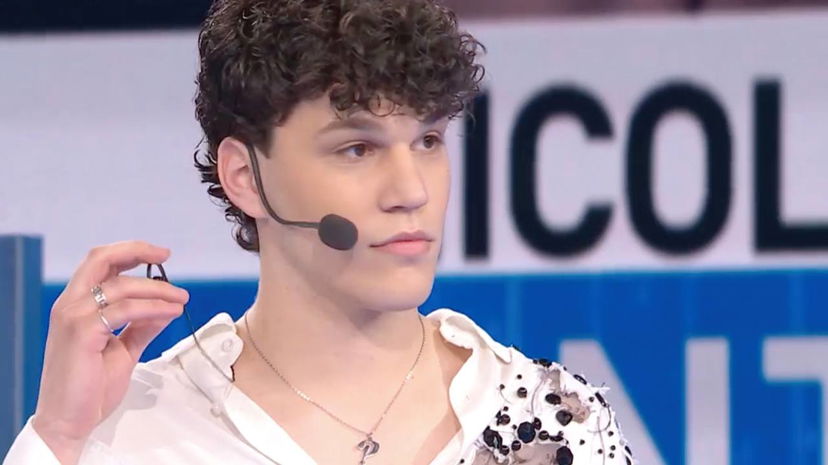 Nicolò, la sua dura reazione dopo l’eliminazione ad Amici preview