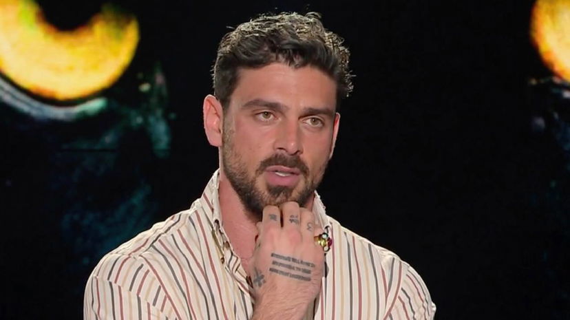 Stroncatura per Morrone da parte di una conduttrice: “Per me è un cane” preview