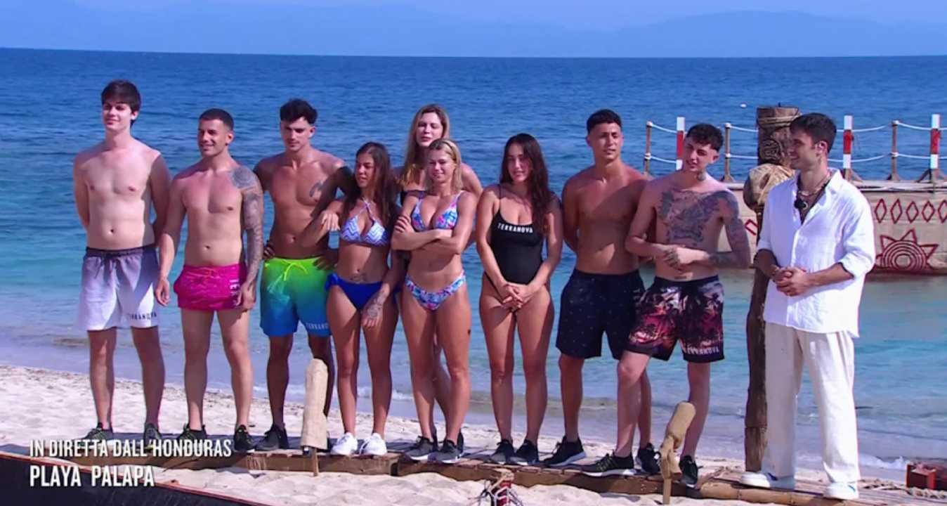L’Isola dei Famosi 19, buona la prima: la mia recensione