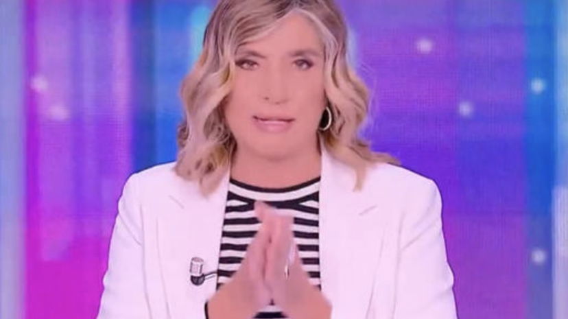 Pomeriggio 5 va in vacanza: chi prenderà il posto di Myrta Merlino preview