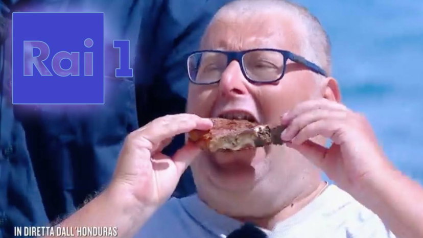 Battutaccia su Adinolfi in un programma Rai: “A L’Isola ha mangiato un cameraman” preview