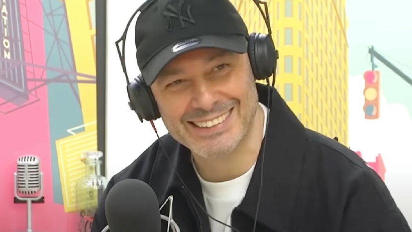 Fabri Fibra replica agli attacchi dei fan degli One Direction preview