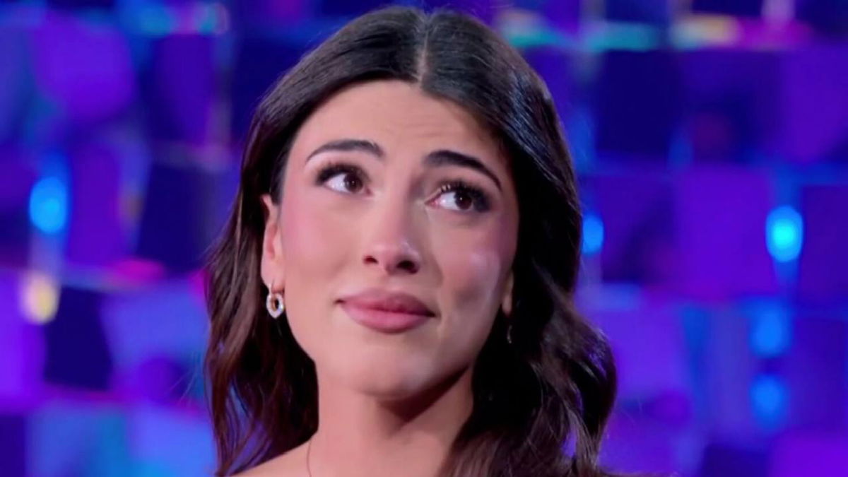 Giulia Salemi critica un vip: “Fastidioso, mi ha trattata male” article-post
