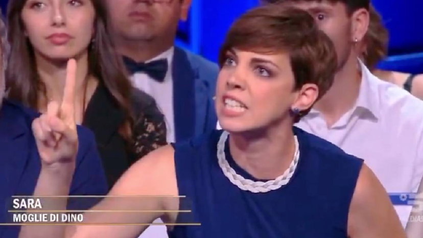 La moglie di Dino Giarrusso minaccia querele a L’Isola dei Famosi preview