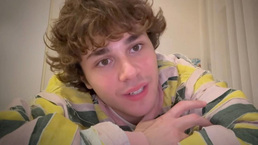 Settembre: i messaggi privati più assurdi e il suo guilty pleasure preview