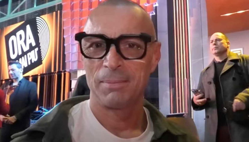 Alex Britti sui falsi sold out: “Cosa mi proposero” preview