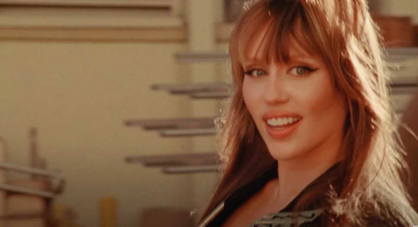 Miley Cyrus presenta il nuovo album e parla delle nuove popstar: “Io invidiosa?” preview