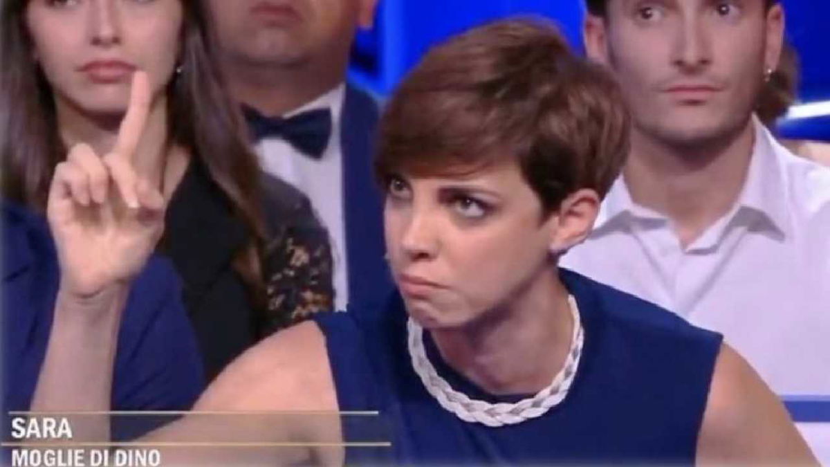 La moglie di Giarrusso non esclude una querela: “Quali sono i reati commessi”, parla anche un ex naufrago article-post