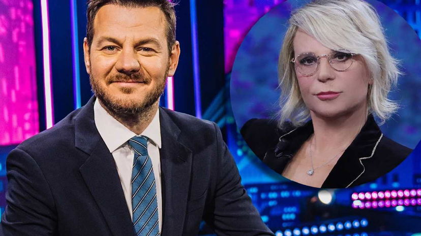 Alessandro Cattelan su Canale 5 alla corte di Maria De Filippi preview