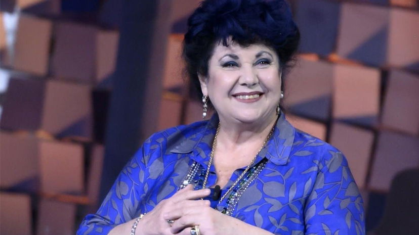 Marisa Laurito parla de L’Isola dei Famosi e di Ballando con le Stelle: “Non lo rifarei” preview